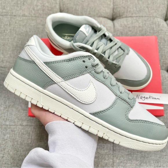 Nike Dunk Low Mica Green